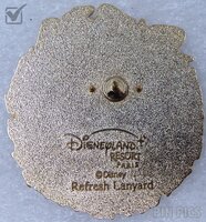 DLP - Lady and Tramp with Holiday Wreath  - Cast Lanyard