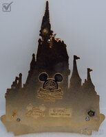 WDW - Mickey and Friends - Happiest Celebration On Earth - Cinderella Castle