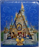WDW - Mickey and Friends - Happiest Celebration On Earth - Cinderella Castle