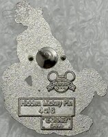 DLR - Goofy - Winter Ice Sculpture - Hidden Mickey 2008