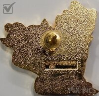 Japan - Pooh - Hugging Flowers - TDL