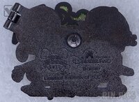 HKDL Halloween 2011 Mickey, Minnie, Donald and Daisy with a hinged bat