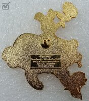 DIS - Pooh and Piglet - Springtime Pooh 2 Pin Set - Book