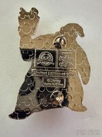 Oogie Boogie - Holding a Present - Free-D - The Nightmare Before Christmas