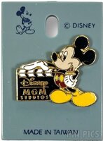 WDW - Disney MGM Studios - Mickey Holding Clapboard