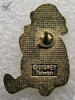 Michel and Company - Mini Classic Pooh in Santa Hat - Christmas Series