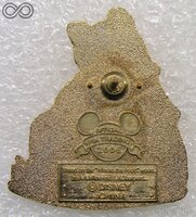 WDW - Winnie the Pooh - Eating from Hunny Pot - Version 5