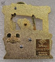 DCL - Mickey and Minnie - Fresh Catch Photo Spot - Version 3 - Dangle - Castaway Cay Exclusive