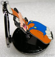 WDW - Goofy - Manhole Cover - 3D Pop-Up