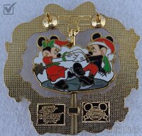 WDW - Mickey and Minnie - Mickey's Very Merry Christmas Party 2008