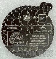 DCL - Goofy with a Swan  - Cruise Line Towel Folding Mystery Set