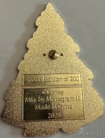 PALM - Minnie Kissing Santa Mickey - Christmas 2025 - WhatNot Exclusive