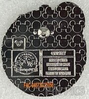 Donald Holding a Green Balloon - Mickey and Friends Balloons Starter Set