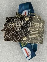 WDW - Goofy's Race and a Half Marathon - Replica Medal - Marathon Weekend 2026 - runDisney