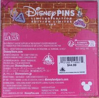 DLR - Kermit and Miss Piggy at Sleeping Beauty Castle - The Muppets at Disneyland Series - Mini Jumbo