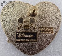 WDW - Hugging - Mickey and Minnie Sweethearts Set - Cast Lanyard 2 2003 - 2004