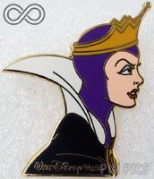 WDW - Evil Queen - Disney Villains Profile Set - Cast Lanyard Series 2 - 2003-2004