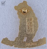 Japan - Winnie the Pooh - Goldtone - 100 Relief