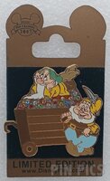 WDW - Happy and Bashful - Dwarfs with Mine Cars - Gold Card