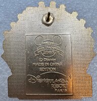 DLP - Mickey with Flags - Summer of Champions - Running with Torch - Version 2