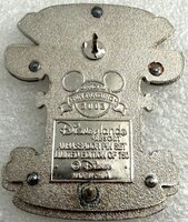 DLR - Family Crest - Disneyland Ambassador