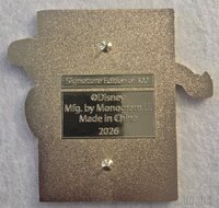 MII - Donald Playing Baseball - Mickey and Friends Sportcards Mystery Set - PALM