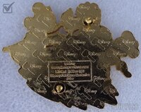 DA - Bathing Grooming Pluto - Morty Ferdie Fieldmouse