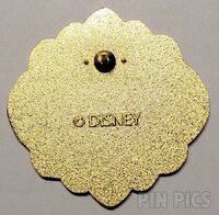 BioWorld - Jack Skellington Holding a Bat Garland - The Nightmare Before Christmas Fall Mystery Set