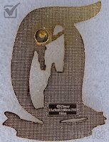 DLR - Guide - Adora Belle Tour Guide Pin Trader Doll Set