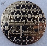 SDR - Donald - Donald Duck's Fore-Feathers Mystery Set