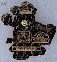 SDR - Piglet Coming Out of a Present - Pooh and Friends Christmas Party Mystery Set - Winter 2025