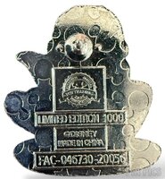 DLR - Cute Alice Sitting in a Teacup - It's a Small Fantasyland Mystery Set