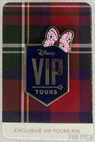 DLR - Disney VIP Tours - Daisy's Pink Hair Bow - Tour Gift
